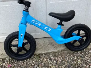 Løbe cykel