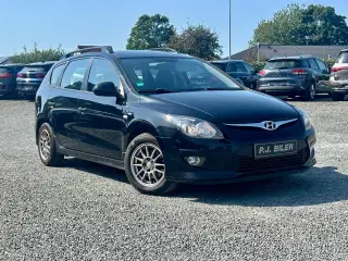 Hyundai i30 1,6 CRDi 90 Classic CW