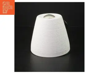 LED bordlampe med ribbet design (str. Ø 13 cm)aromalampe fra Beurer (hører sammen med stik andetsteds i shoppen)