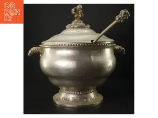 Gammel terrin med suppeske (str. H. 35 cm)