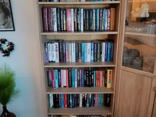 Smuk Billy reol, helt som ny! 