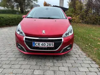 Peugeot 208 1,5 BlueHDi Infinity Sky