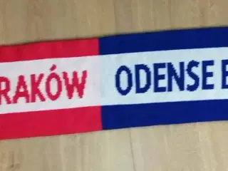 NYT, OB RETRO FANHALSTØRKLÆDE 2011 EUROPA LEAGUE