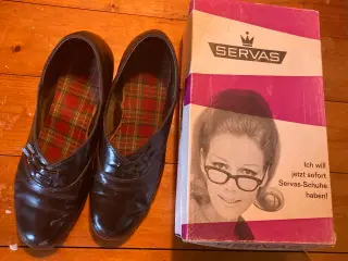 Vintage damesko str. 7