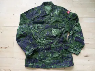 Uniform M/01, let, camouflage (Balkanuniform)