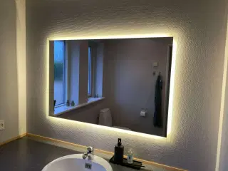Spejl 200 x 80 med LED