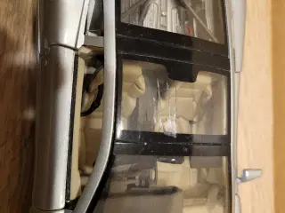Modelbil, Jaguar XJ220 Scala 1:18