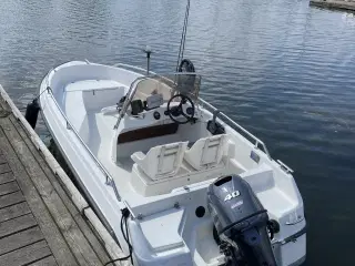 Meget velholdt Ryds 475 GT med en ny 40 hk Yamaha 