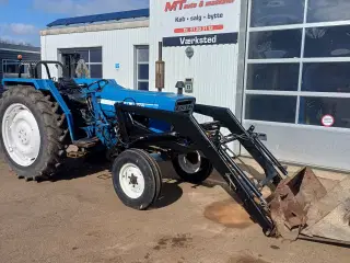 Traktor med frontlæsser