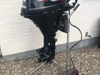 15 HK Suzuki indsprøjtning model El. Start 