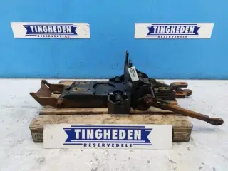 Massey Ferguson 6465 Hitch 3792545M93