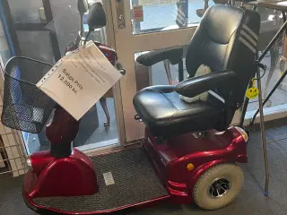 El scooter af mærket Karma 