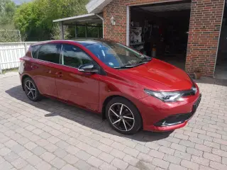 Toyota Auris 1,2 T T2 Style