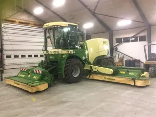 KRONE BiG M 420 med snegle