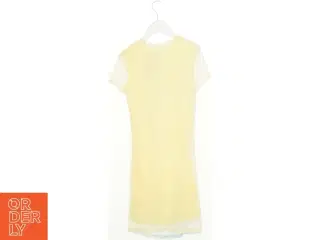 Kjole fra H&M (str. 152 cm)