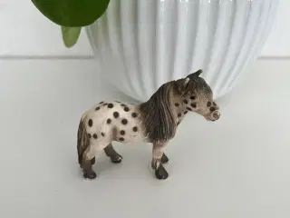 Schleich pony