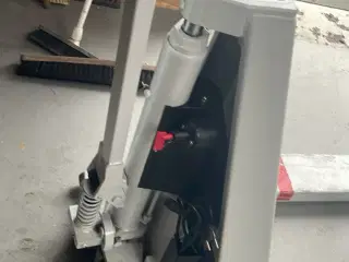 Palleløfter/ højdeløfter med el
