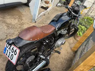 Suzuki GS 450