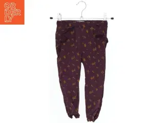 Børnebukser med blomsterprint fra VRS (str. 92)