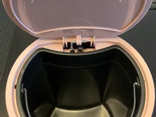 Zone pedal toiletspand