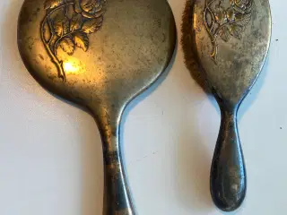 Børste og spejl 