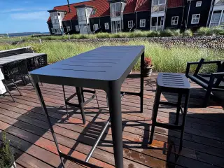 Barbord og højstole, Cut fra Cane-line