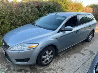 Ford Mondeo 1,6 stationcar med træk