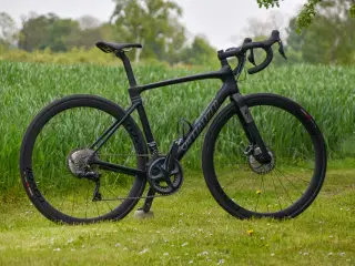 Specialized Roubaix Expert Satin Black/Charcoal 