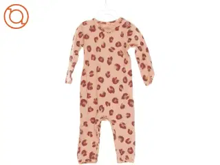 Sovedragt fra Sofie Schnoor (str. 68 cm)