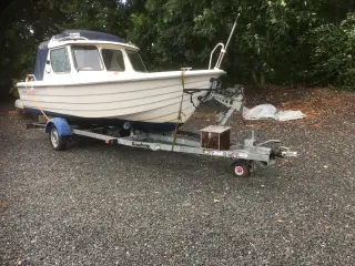 Købes: motorbåd med ok dieselmotor