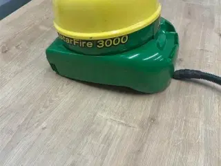 John Deere 3000 Antenne
