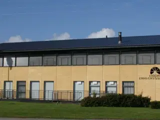 19m2 kontor med god udsigt