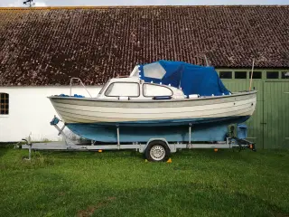 Saga 20 motorbåd, norsk snekke