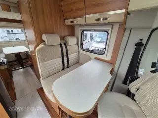 2014 - Hymer Compact 478   Kompakt og praktisk. hydrauliske støtteben. anhængertræk. 2x Batteri.
