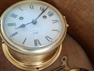 skibsur og barometer god stand