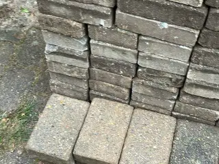 Herregårdssten 21 x 14 - 60 m2 gratis til afhentni