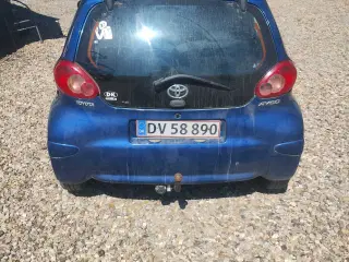 Toyota Aygo 1,0 3-års med jydekrog