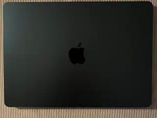 Apple Macbook Air 13” 2025