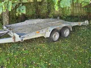 Autotrailer / maskintrailer 2500 kg, synet.
