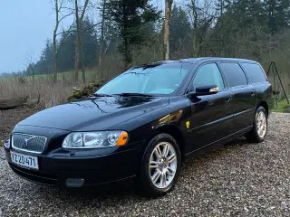 Volvo V70 2,4 140HK Benzin
