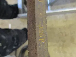 Bismervægt stor Jern, 100 år gl. 1 meter lang .