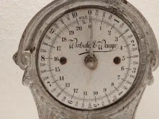 Antik tysk vægt i jern og emaje,Wirtschafts Waage.