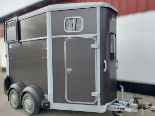 Ifor Wiliams HB506