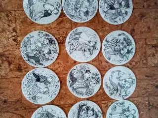 12 x Bjørn Wiinblad platter