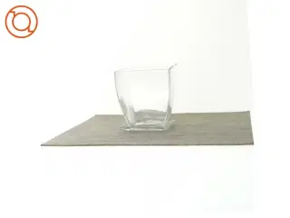 Vase med underskål (str. 13 cm)