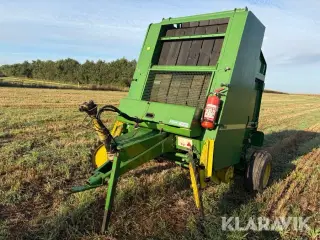 Ballepresser John Deere 550