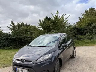Ford Fiesta 1,25 60 Ambiente