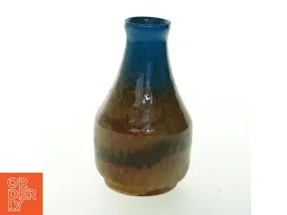 Keramikvase (str. H. 15 cm ø. 8 cm)