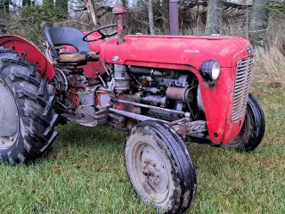 Massey Ferguson  35 X MP 