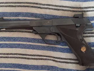 High Standard sportskytte pistol